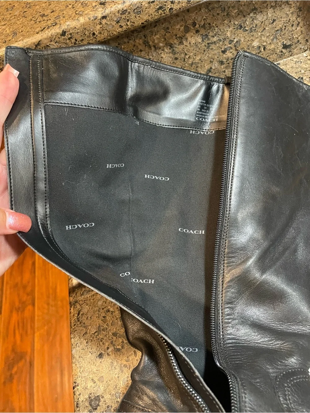 Coach Easton Black Calf Leather Tall Riding Boots Sz 9 Gold Accented Logo Buckle